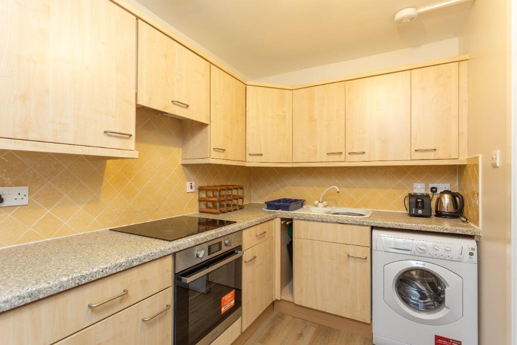 Flat 6, 116 Ettrick