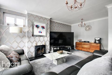 4 bedroom end of terrace house for sale, Laleham Road, Shepperton