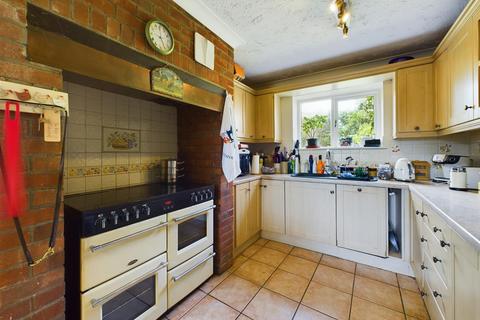 4 bedroom detached house for sale, Vicarage Road, Paston, North Walsham