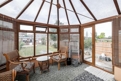 147 New Road, London, E4 9EZ