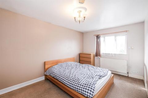 147 New Road, London, E4 9EZ
