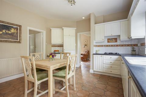 Meadway Danes Close, Oxshott, Leatherhead, KT22 0LL