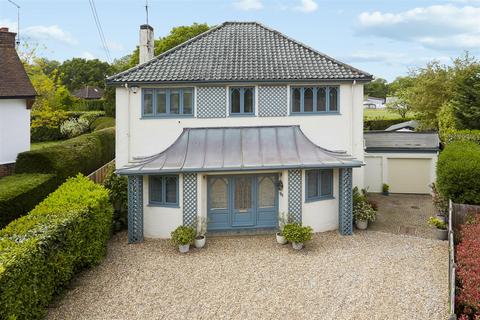 Meadway Danes Close, Oxshott, Leatherhead, KT22 0LL