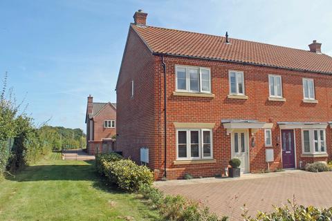 2 bedroom end of terrace house for sale, Buzzard Way, Holt NR25