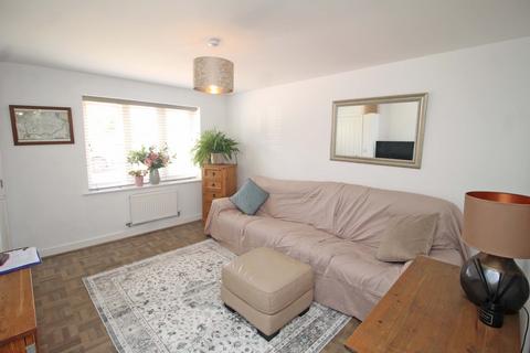 2 bedroom end of terrace house for sale, Buzzard Way, Holt NR25