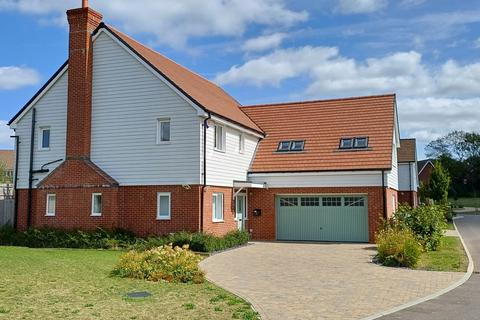 5 bedroom detached house for sale, Hoadley Avenue, Burgess Hill, RH15