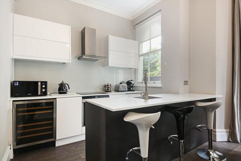 1 bedroom flat for sale, Aldridge Road Villas, Notting Hill, London, W11