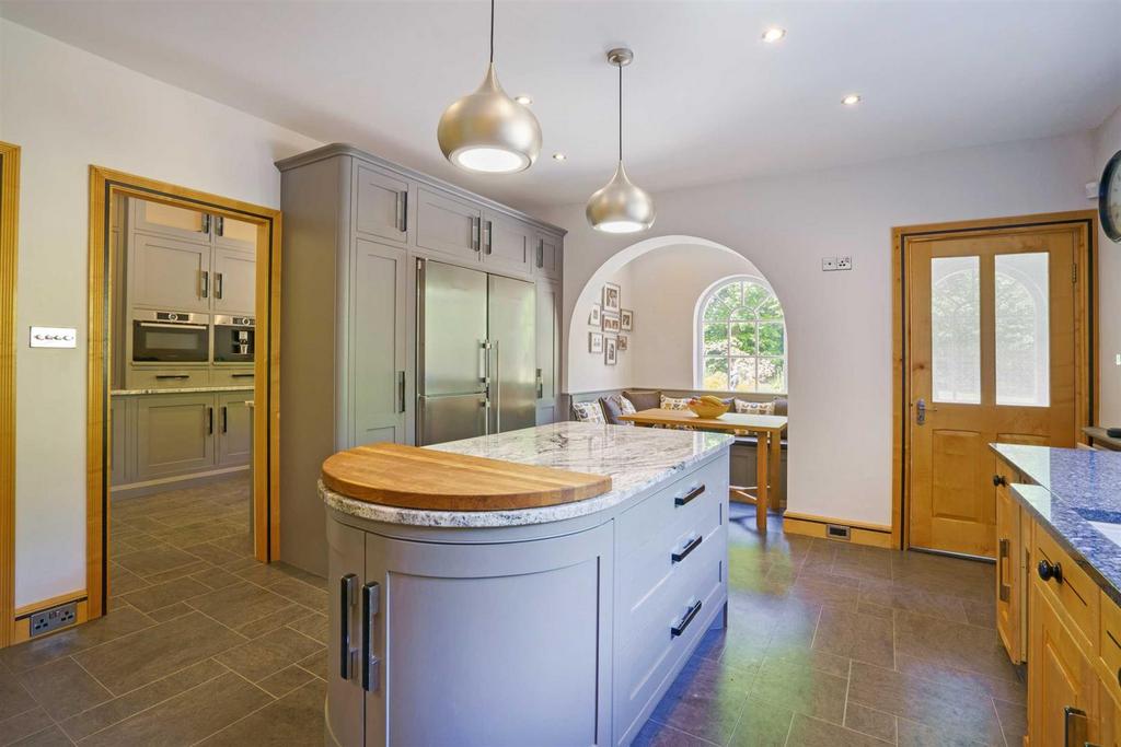 Kitchen/Breakfast Room