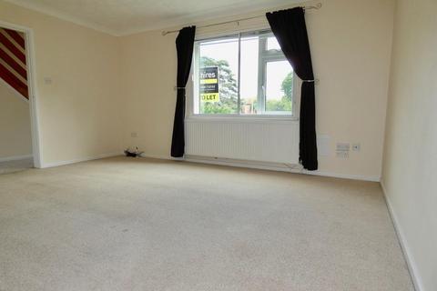 3 bedroom link detached house to rent, Rookery Green, Beck Row IP28