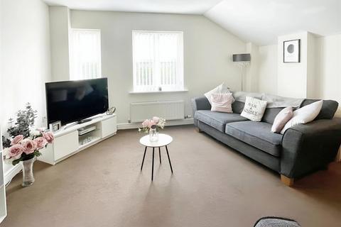 2 bedroom apartment to rent, Fern Court, Woodlaithes Village S66