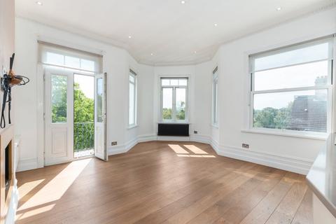 2 bedroom flat for sale, Sutton Court Mansions, Grove Park Terrace, Chiswick W4