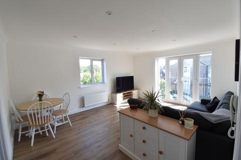 2 bedroom apartment for sale, Running Foxes Lane, Ashford TN23