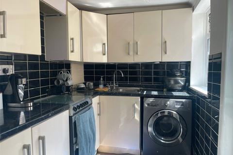 14 Stanley Road, Northfleet, Gravesend, DA11 7AR