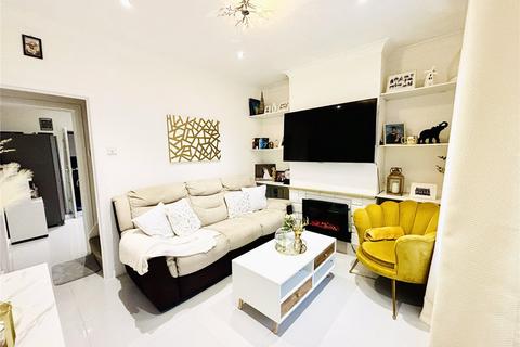 14 Stanley Road, Northfleet, Gravesend, DA11 7AR
