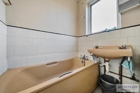 47 Russell Close, Bexleyheath, DA7 4HX
