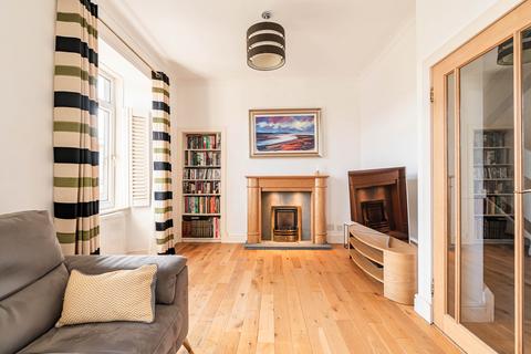 3 bedroom flat for sale, Elmwood Terrace, Edinburgh EH6