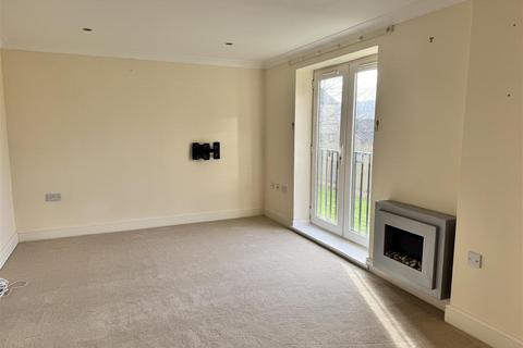 2 bedroom apartment for sale, Huddersfield Road, Mirfield WF14