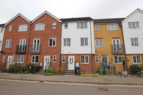 4 bedroom townhouse for sale, Macquarie Quay, Eastbourne, BN23 5AU