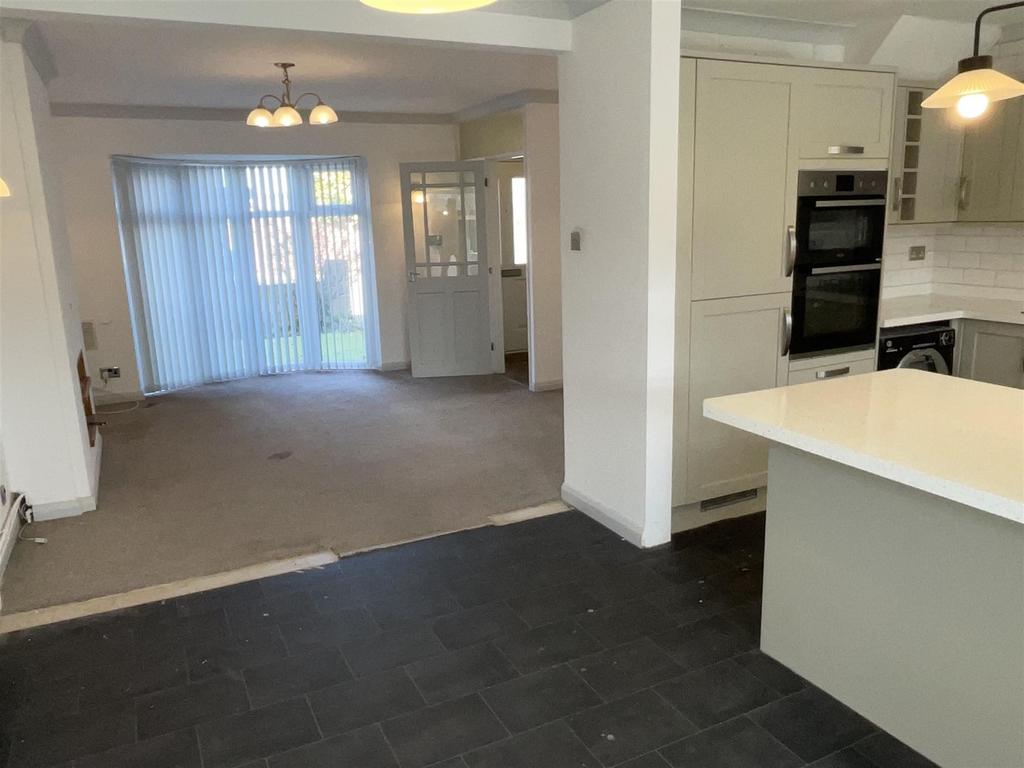 Kitchen/Diner/Lounge