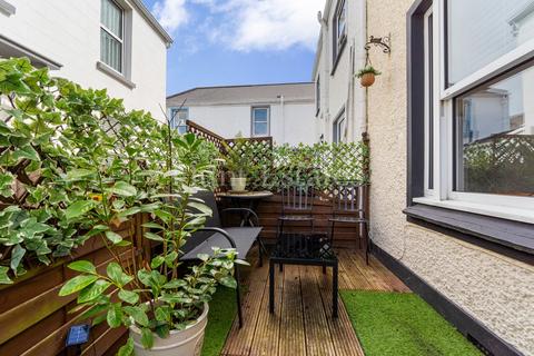 1 bedroom end of terrace house for sale, Garden Lane, St. Helier, Jersey. JE2 3YE