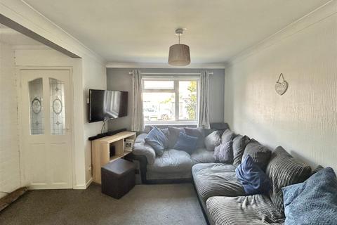 2 bedroom terraced house for sale, Chadwick Close, Gloucester GL4