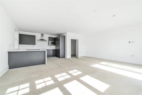 5 bedroom semi-detached house to rent, Abbey Road, Enfield, EN1