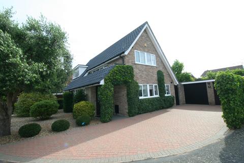 7 Birkdale, Norwich, NR4 6AF