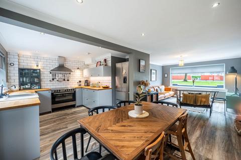 17 Columba Path, Blantyre, Glasgow, G72 9RE