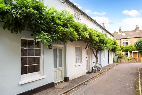 1 Ferry Road, Twickenham, TW1 3DW