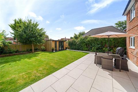 3 bedroom detached house for sale, Cascade Way, Farnham, Surrey, GU9