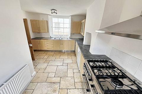 4 bedroom link detached house for sale, High Street, Harrold MK43