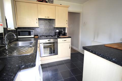 2 bedroom maisonette for sale, Granton Avenue, Upminster RM14