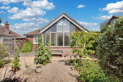 3 bedroom detached bungalow for sale, Foamcourt Waye, Ferring BN12