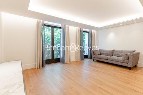 1 bedroom apartment to rent, Lancer Square, Kensington W8