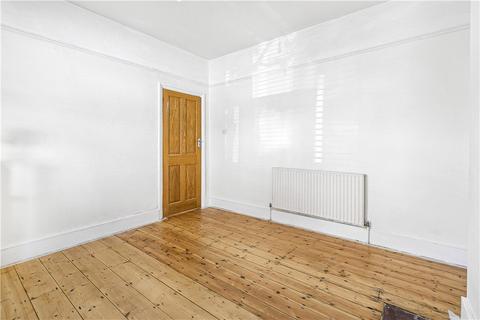 42 Archer Road, London, SE25 4JN