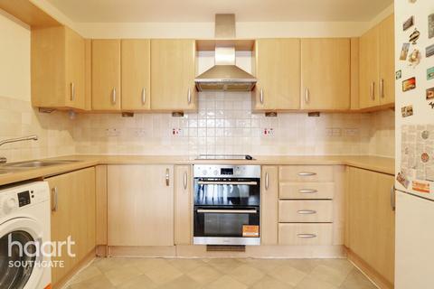 2 bedroom apartment for sale, Winchmore Hill Road, London