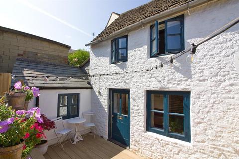 2 bedroom house for sale, 9 St Marys Lane, Malmesbury