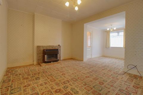 3 bedroom detached house for sale, Lewisham Road, Gloucester