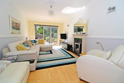 4 Hannah Close, Beckenham, BR3 6XX