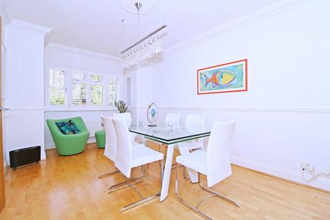 4 Hannah Close, Beckenham, BR3 6XX