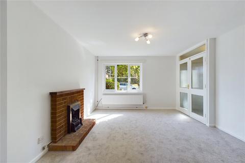 4 The Quantocks, Thatcham, RG19 3SF
