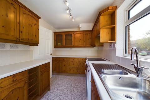 4 The Quantocks, Thatcham, RG19 3SF