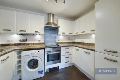 2 bedroom apartment to rent, James Weld Close, Southampton