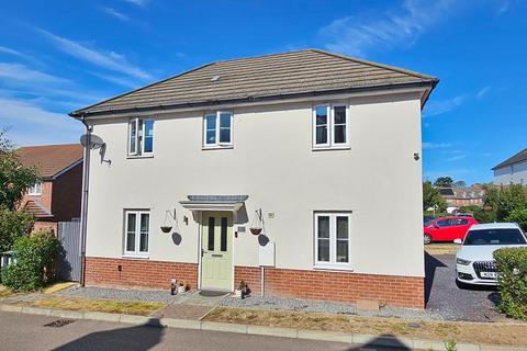 3 bedroom detached house for sale, Willowbrook Close, Herne Bay, CT6 6FS