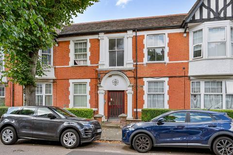 3 bedroom flat for sale, Northcote Avenue, Ealing Broadway, London, W5