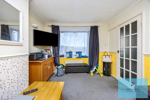 28 Dean Close, Portslade, Brighton, BN41 2FS