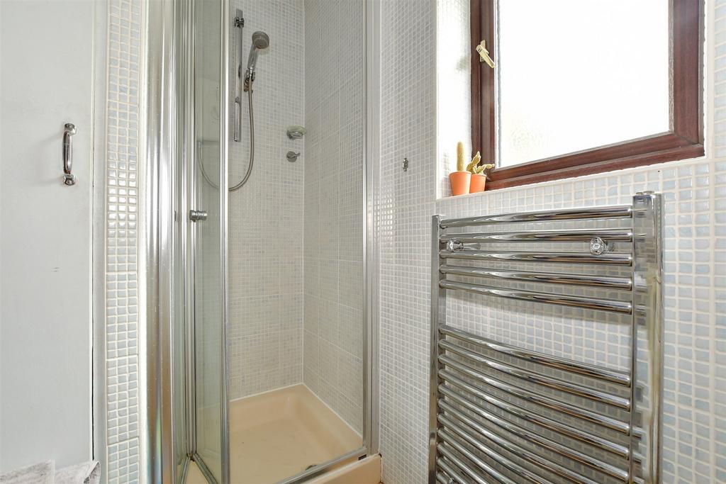 En Suite Shower Room