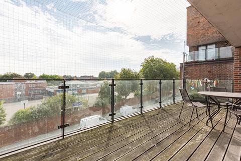 2 bedroom flat for sale, Maryland Street, Maryland, London, E15