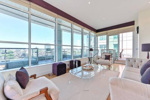 3 bedroom penthouse for sale, Jellicoe House, St George Wharf, Vauxhall, London, SW8