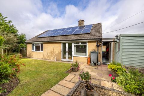 2 bedroom detached bungalow for sale, Fourways Close, Castle Cary, Somerset, BA7